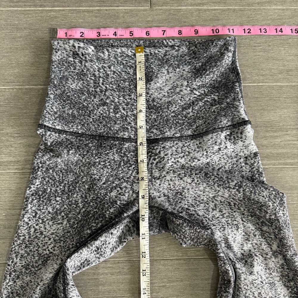 Lululemon Wunder Under Crop (Hi-Rise) Luon Spray Jacquard White Black Leggings 4 - Picture 13 of 13